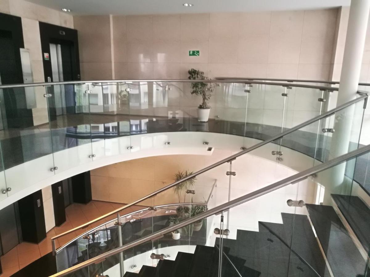 ורוצלב Apartments 4 You Krawiecka מראה חיצוני תמונה